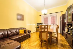 Mieszkanie trzypokojowe 74,70 m², Kraków, Stare Miasto, Krowoderska, Sprzedaż