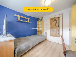Mieszkanie trzypokojowe 50,00 m², Kraków, Podgórze, Mitery, Sprzedaż