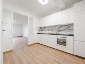 Mieszkanie trzypokojowe 50,00 m², Skawina, Żwirki i Wigury, Sprzedaż