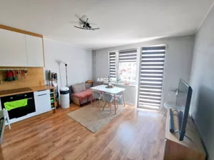 Mieszkanie pięciopokojowe 56,10 m², Kraków, Mistrzejowice, Piastów, Sprzedaż