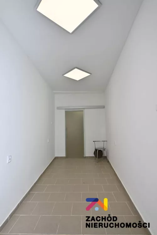 168940227 - zdjęcie nr 0