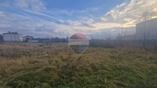 REMAX-7/17717/OGS - zdjęcie nr 0