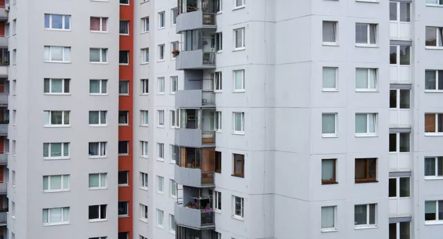 Spółdzielnia buduje i sprzedaje lokale jak deweloper. Kiedy to możliwe?