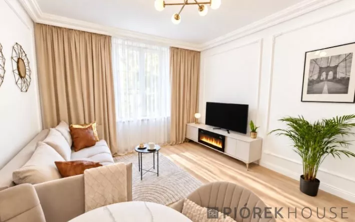 2 pokoje, mieszkanie 29,50 m², piętro 3, oferta nr , 91630/6624/OMS, Warszawa, Śródmieście, Śródmieście, Brzozowa