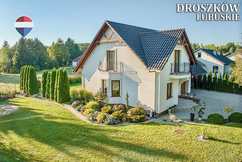 Dom i rezydencja 120,20 m², oferta nr , REMAX-70-DS-CBm8VfC6J0, Droszków, 3 Maja