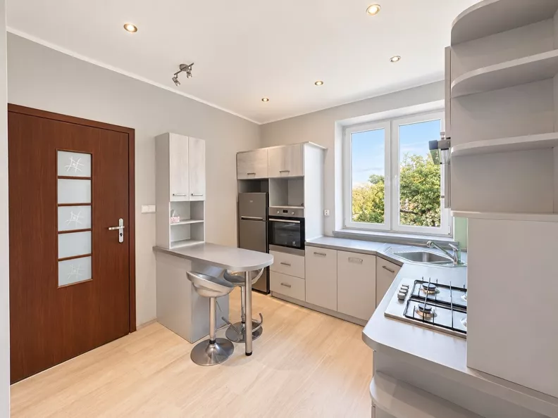 1 pokój, mieszkanie 32,00 m², piętro 3, oferta nr , REMAX-459-MW-INVEST, Bielsko-Biała, Młyńska