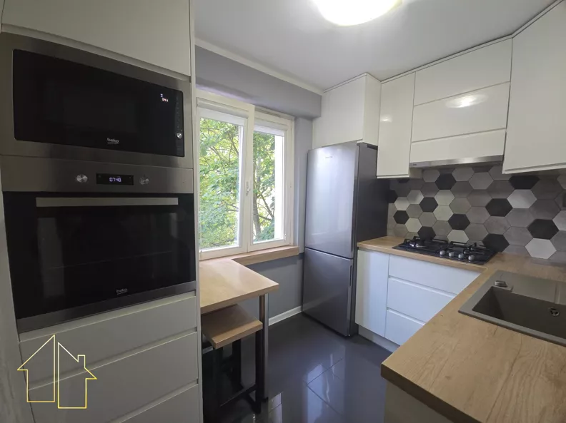 3 pokoje, mieszkanie 61,00 m², piętro 2, oferta nr , 303-MS-FYsfc4UjoL, Płock, Łączniczek