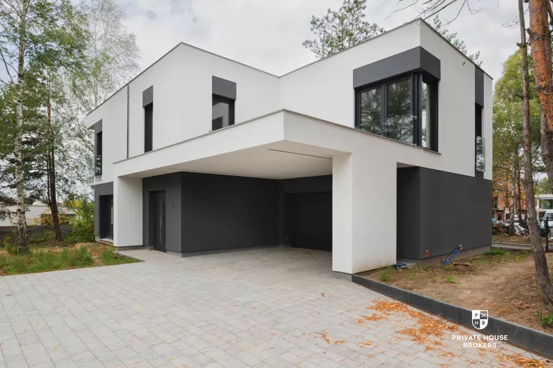 Dom 241,00 m², oferta nr , 7527/2089/ODS, Częstochowa, Grabówka, Krzysztofa Komedy