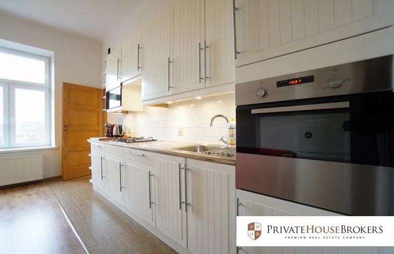 2 pokoje, mieszkanie 74,00 m², piętro 3, oferta nr , 61849/2089/OMW, Kraków, Stare Miasto, Kleparz, Długa