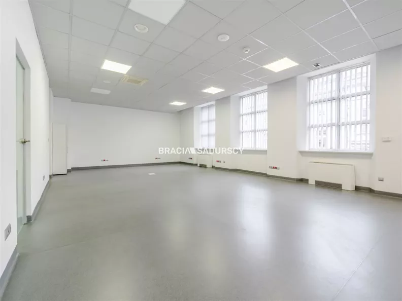 Lokal użytkowy 128,00 m², oferta nr , BS1-LW-311660-38, Kraków, Stare Miasto, Stare Miasto, Zwierzyniecka