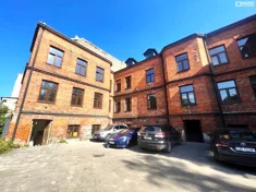 Dom na sprzedaż 622,76 m², oferta nr 3056/BNK/DS-237756