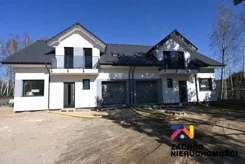 165450227 - zdjęcie nr 0