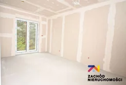 158680227 - zdjęcie nr 2