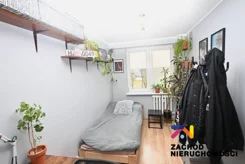 165610227 - zdjęcie nr 3
