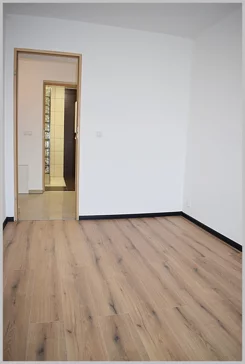 835787 - zdjęcie nr 4