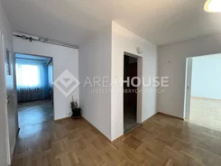 835617 - zdjęcie nr 3
