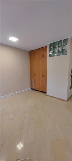 2597 - zdjęcie nr 3