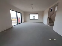 398730235 - zdjęcie nr 5