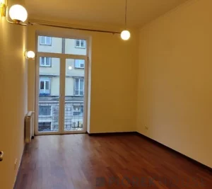 Mieszkanie czteropokojowe 81,58 m², Warszawa, Śródmieście, Nowowiejska, Sprzedaż