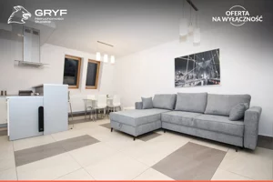 Mieszkanie sześciopokojowe 175,50 m², Słupsk, Sprzedaż