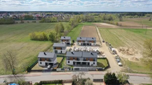 Dom wolnostojący 108,56 m², Ostrołęka, Wierzbowa, Sprzedaż