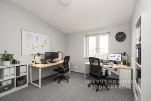 Biuro 42,00 m², Rzeszów, Henryka Jakuba Kreczmera, Wynajem