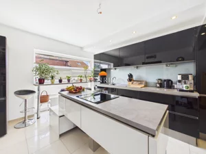 Mieszkanie trzypokojowe 73,00 m², Grzybowo, Nadmorska, Sprzedaż