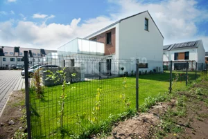 Dom szeregowy 132,00 m², Radomierzyce, Sprzedaż