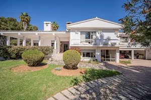 Dom wolnostojący 692,00 m², Hiszpania, Marbella, Sprzedaż
