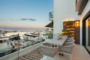Penthouse trzypokojowy 121,00 m², Hiszpania, Puerto Banús, Sprzedaż