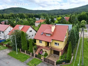 Dom wolnostojący 220,00 m², Sobótka, Sprzedaż