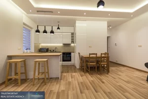 Mieszkanie trzypokojowe 61,00 m², Kraków, Stare Miasto, Śródmieście, Rakowicka, Wynajem