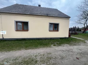 Dom wolnostojący 60,00 m², Chmielnik, Sprzedaż