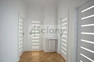 Mieszkanie trzypokojowe 65,00 m², Warszawa, Śródmieście, al. Solidarności, Sprzedaż