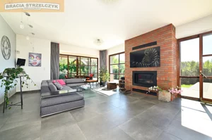 Dom wolnostojący 387,90 m², Ruda, Sprzedaż