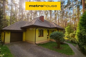 Dom wolnostojący 190,00 m², Adamów-Wieś, Gwiaździsta, Sprzedaż