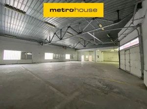 Obiekt 750,00 m², Dziekanów Polski, Wynajem