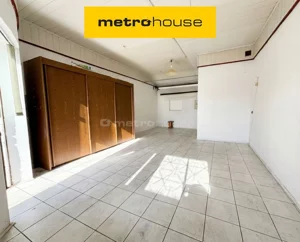 Lokal użytkowy 38,00 m², Łazy, Pileckiego, Sprzedaż