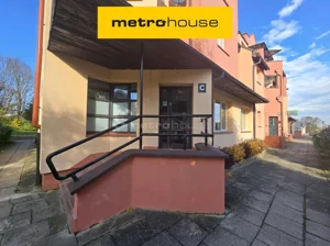 Mieszkanie dwupokojowe 45,00 m², Pieniężno, Rynek, Wynajem