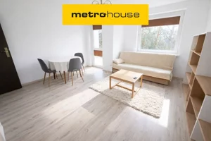 Mieszkanie trzypokojowe 52,50 m², Staszów, Adama Mickiewicza, Sprzedaż