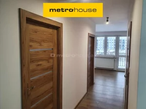 Mieszkanie trzypokojowe 47,69 m², Biała Podlaska, Wroczyńskiego, Wynajem