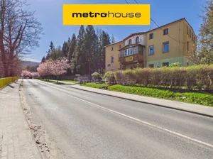 Mieszkanie ośmiopokojowe 136,40 m², Świeradów-Zdrój, Sprzedaż