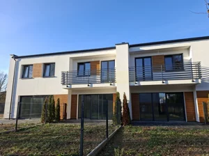 Dom segment skrajny 110,00 m², Łomianki, Sprzedaż