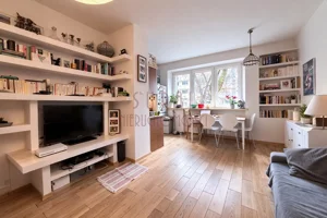 Mieszkanie trzypokojowe 57,50 m², Warszawa, Żoliborz, przy Suzina / okolica / jasne / dwustronne / wysoki parter / duże patio / 1930 r., Sprzedaż