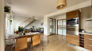 Mieszkanie trzypokojowe 85,72 m², Wrocław, Krzyki-Partynice, Krzyki, Zwycięska, Sprzedaż