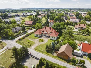 Dom wolnostojący 600,00 m², Czarnochowice, Sprzedaż