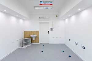 Lokal użytkowy 16,70 m², Chodzież, Wynajem