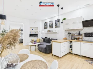 Mieszkanie trzypokojowe 81,50 m², Jastrowie, Sprzedaż