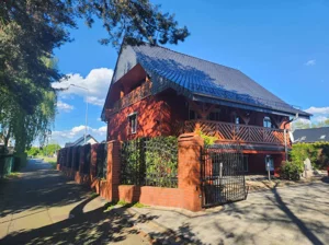 Dom wolnostojący 250,00 m², Chróścice, Nowowiejska, Sprzedaż