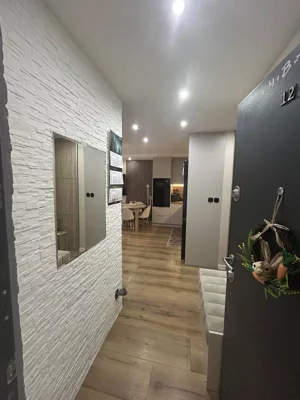 Mieszkanie czteropokojowe 60,00 m², Łomża, Wojska Polskiego, Sprzedaż